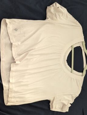 POPFLEX - Women's Cream Short Sleeve Crop Scoop Neck Top